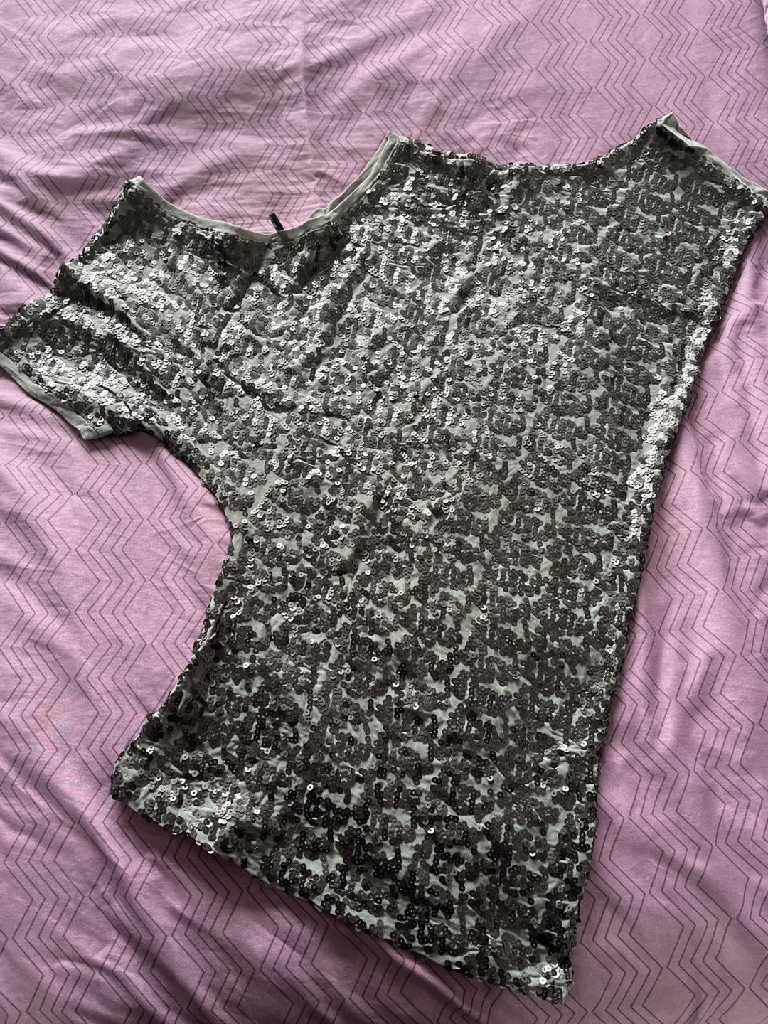Guess Marciano Sequin top