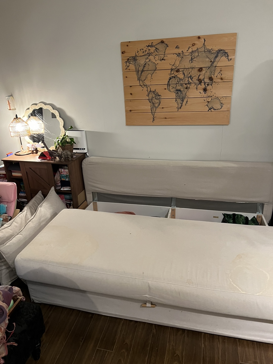 Free Ikea sofa-bed - photo 3