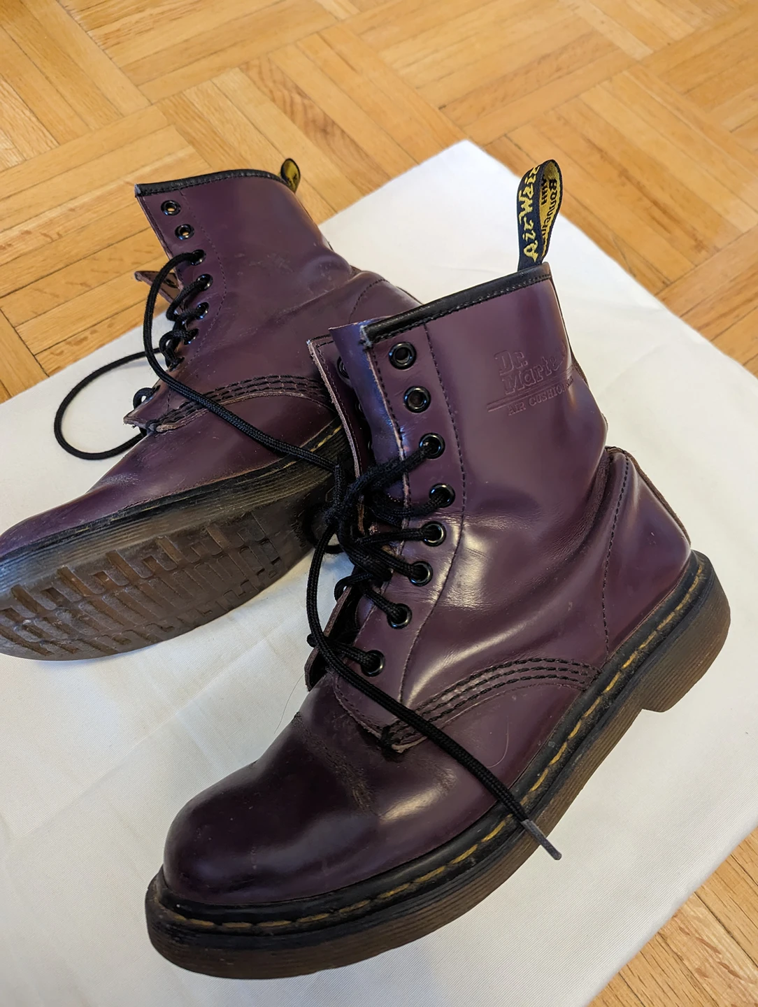 Dr. Martens Boots purple size 7 - photo 2