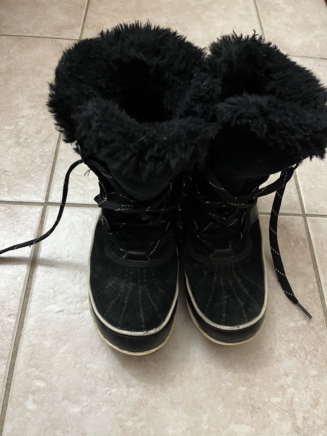Sorel’s Black Winter boots size 7
