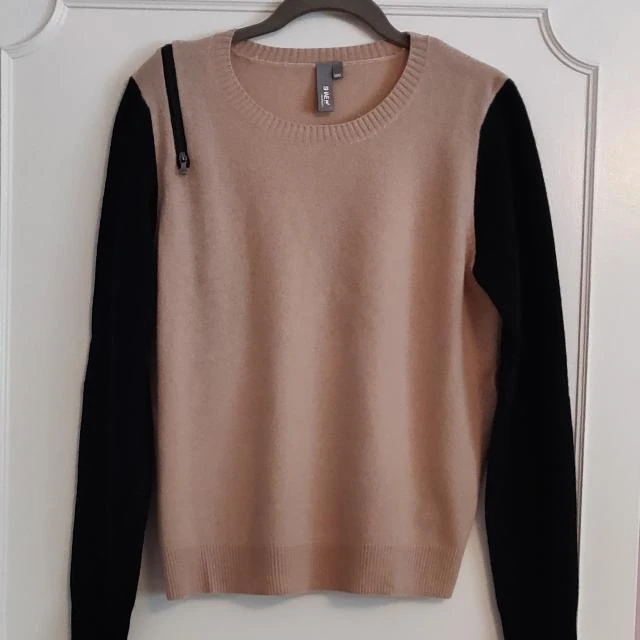 Women's Cashmere sweater