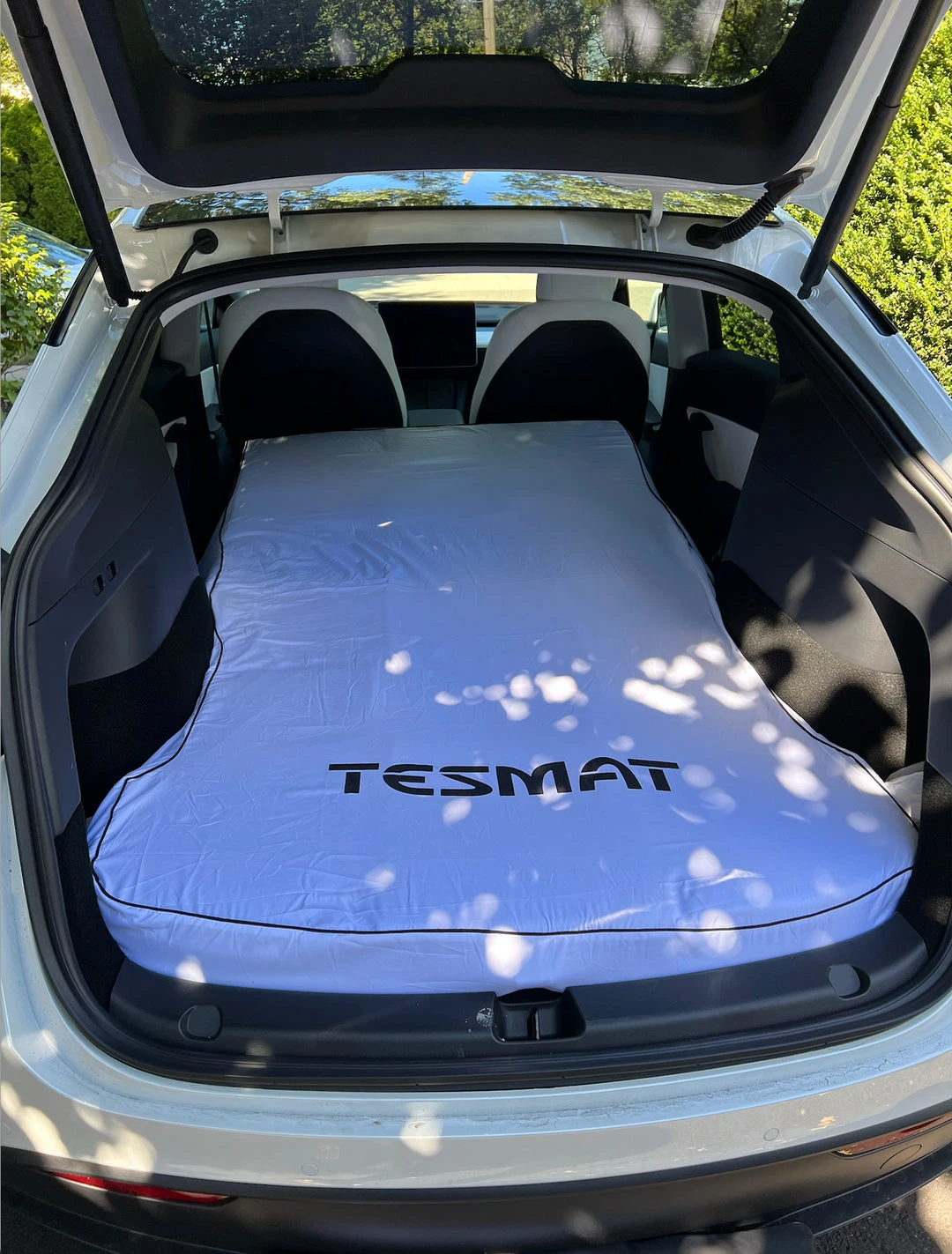 Tesmat - model y. mattress and fitted sheets image indicator(2)
