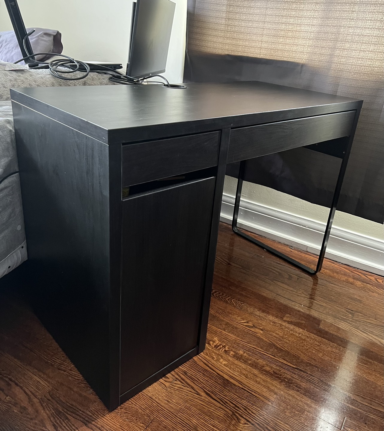 Ikea Micke desk for sale
