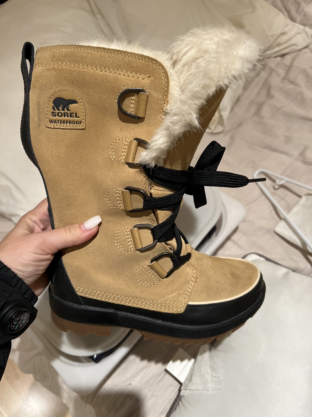 Sorel snow boots thumbnail