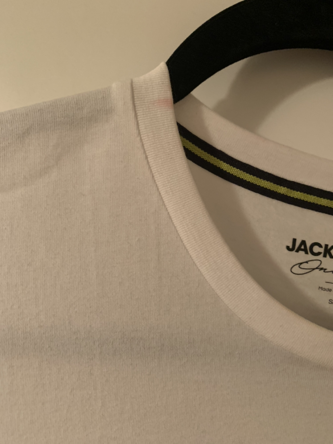 Jack and jones t shirt image indicator(3)