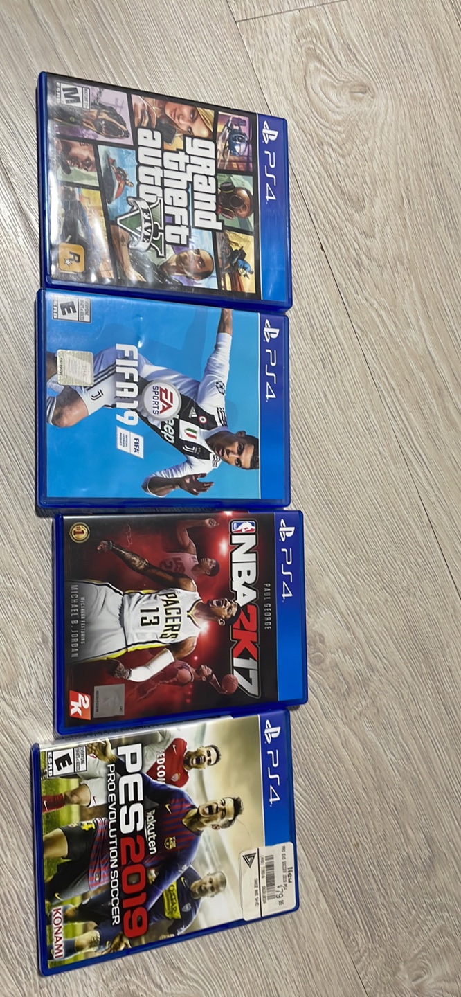 Ps4 games(fifa19,2k17,pes2019,gta5,madden18)
