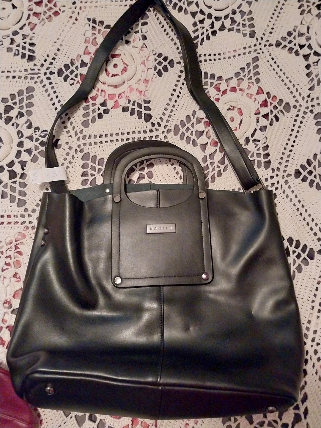 Danier bag