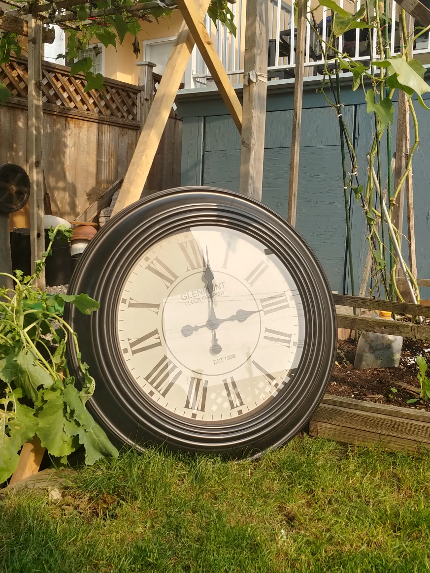 Giant clock - photo 2