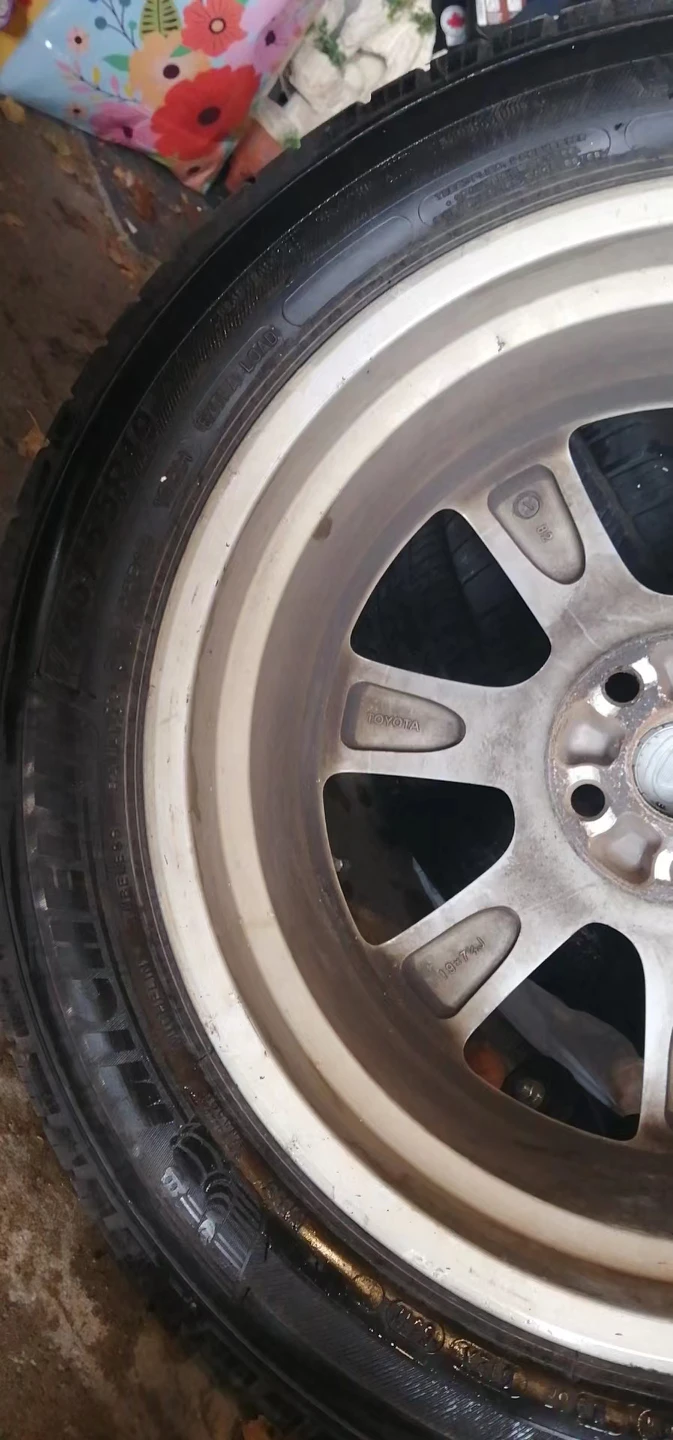 Lexus 19" Wheels with Michelin Tires - photo 5