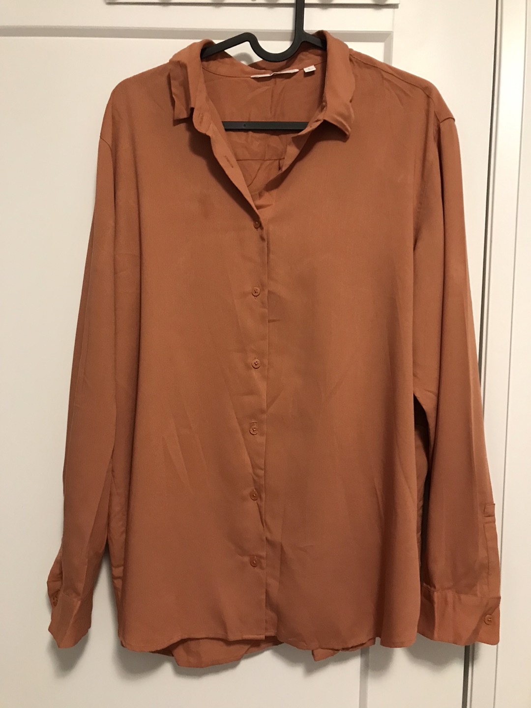 Uniqlo shirt orange thumbnail