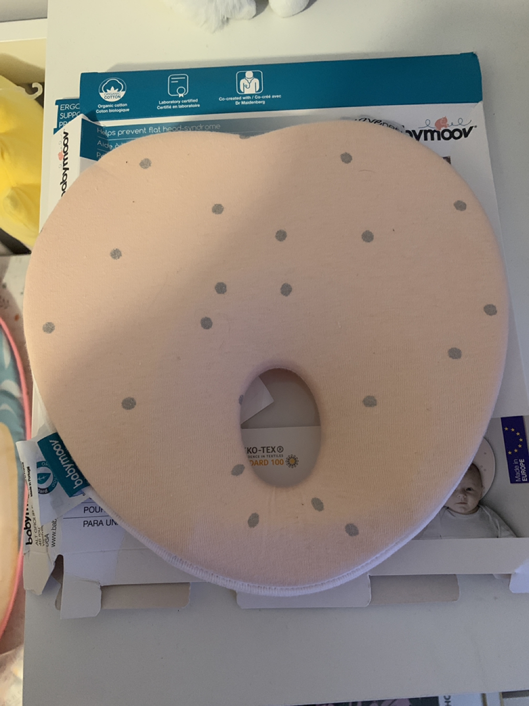 Baby Ergonomic head rest thumbnail