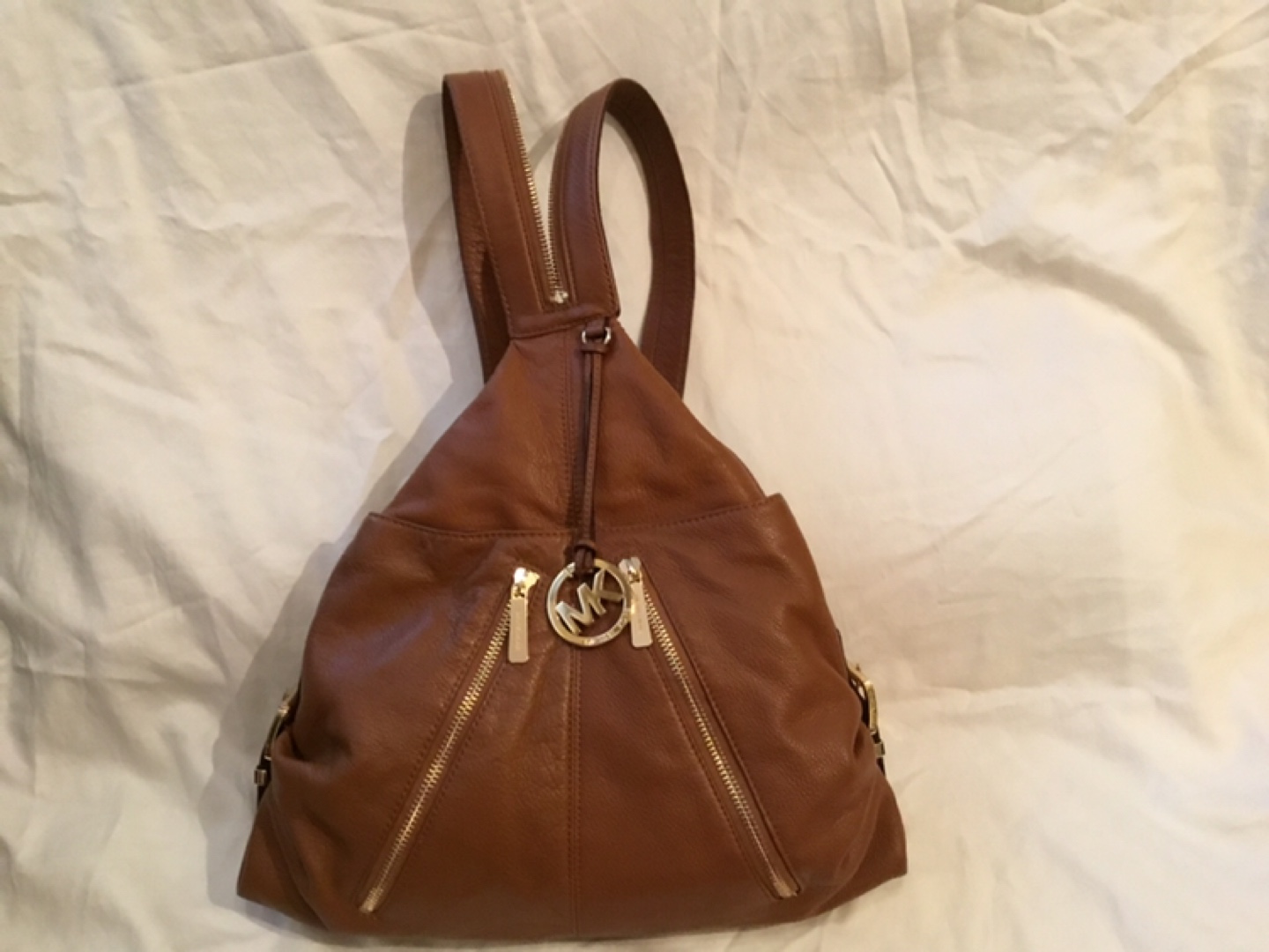 Michael Kors Sling/Backpack