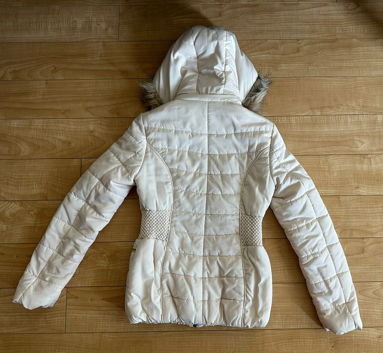 Guess Winter Jacket - photo 2