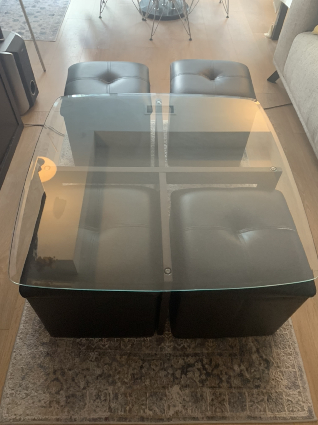 Coffee table + 4 ottomans - photo 4