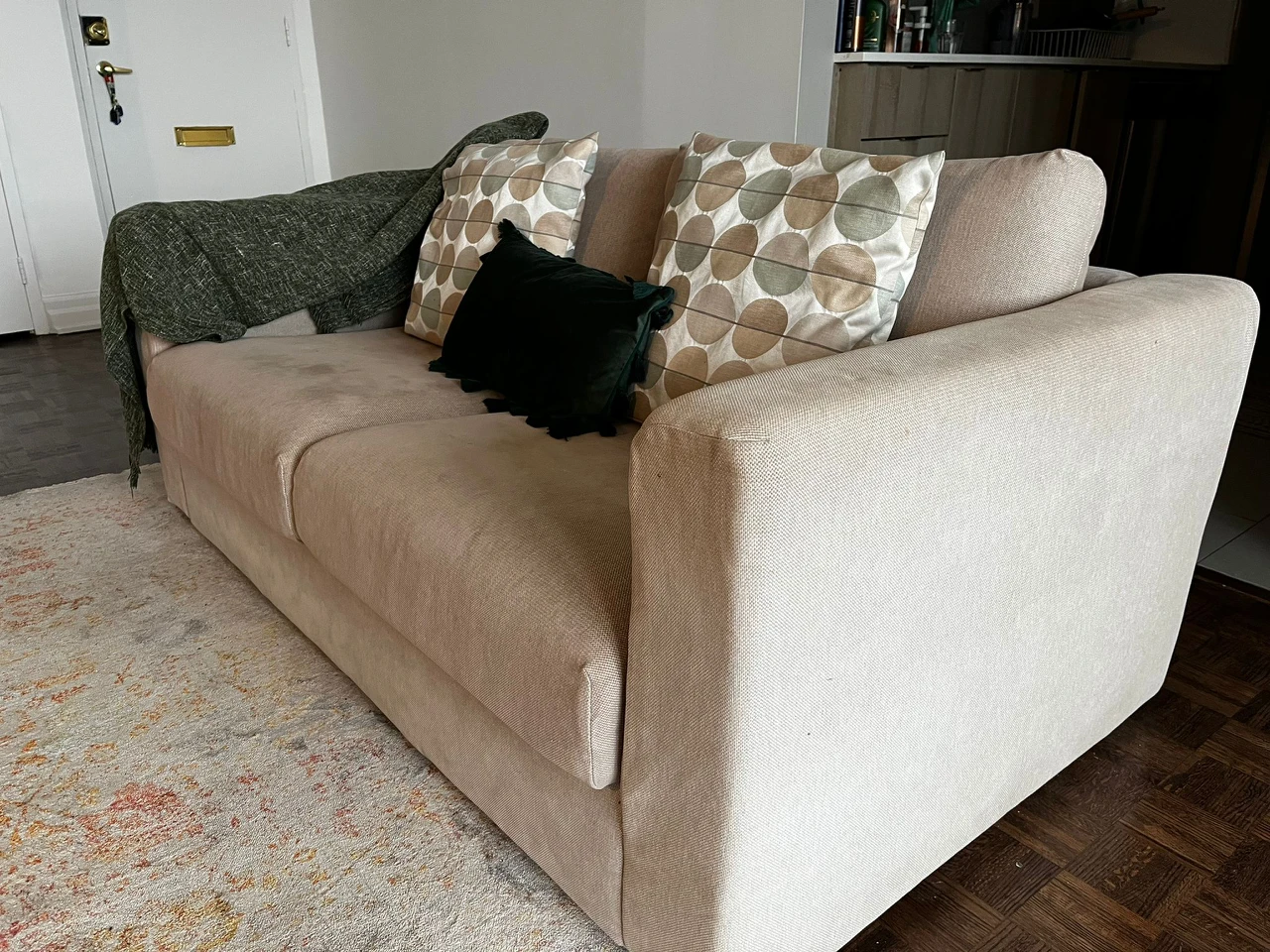 Lovely Ikea loveseat with 2 free cushions image indicator(3)