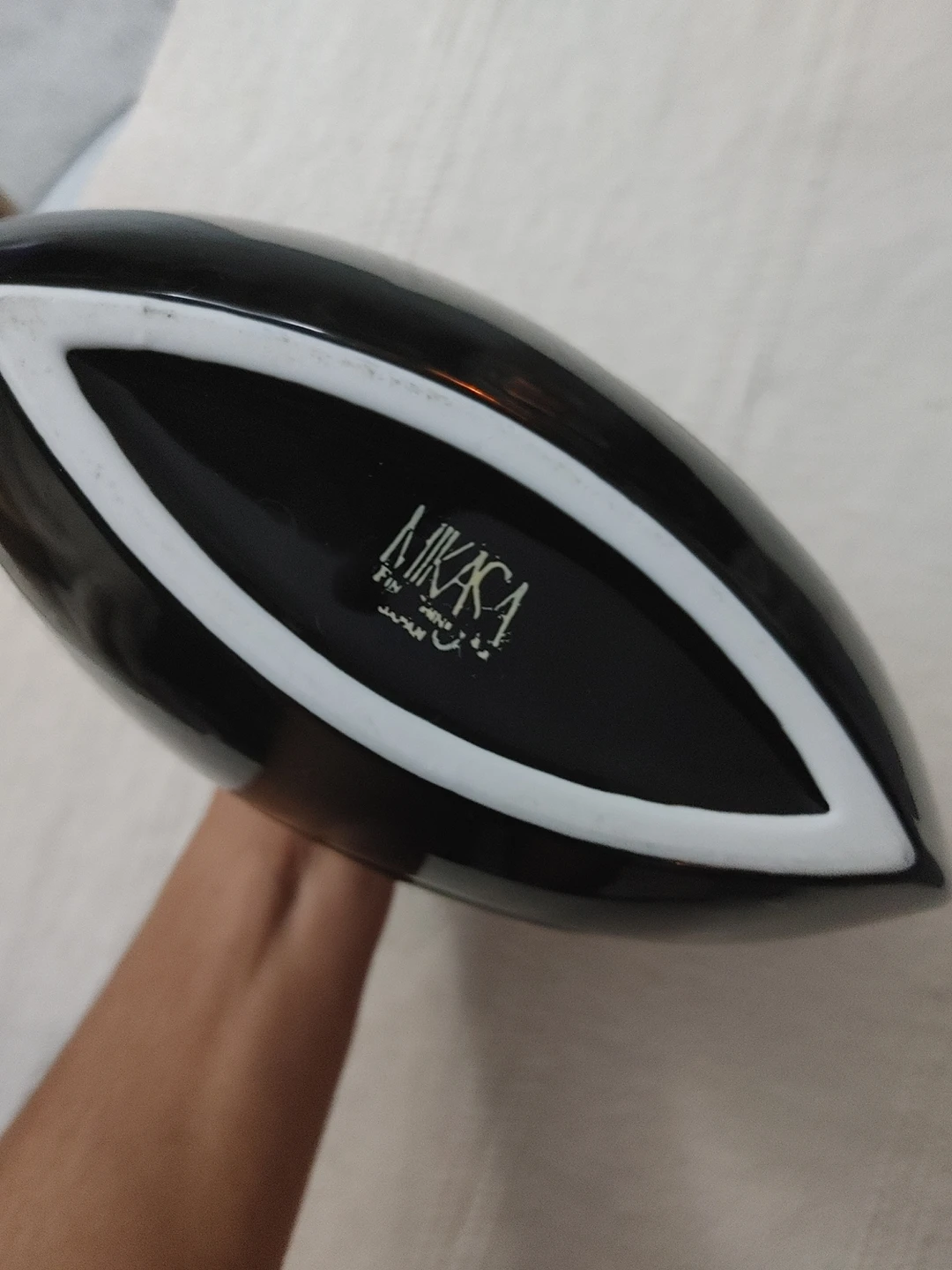 Black Circle Vintage Vase - photo 2