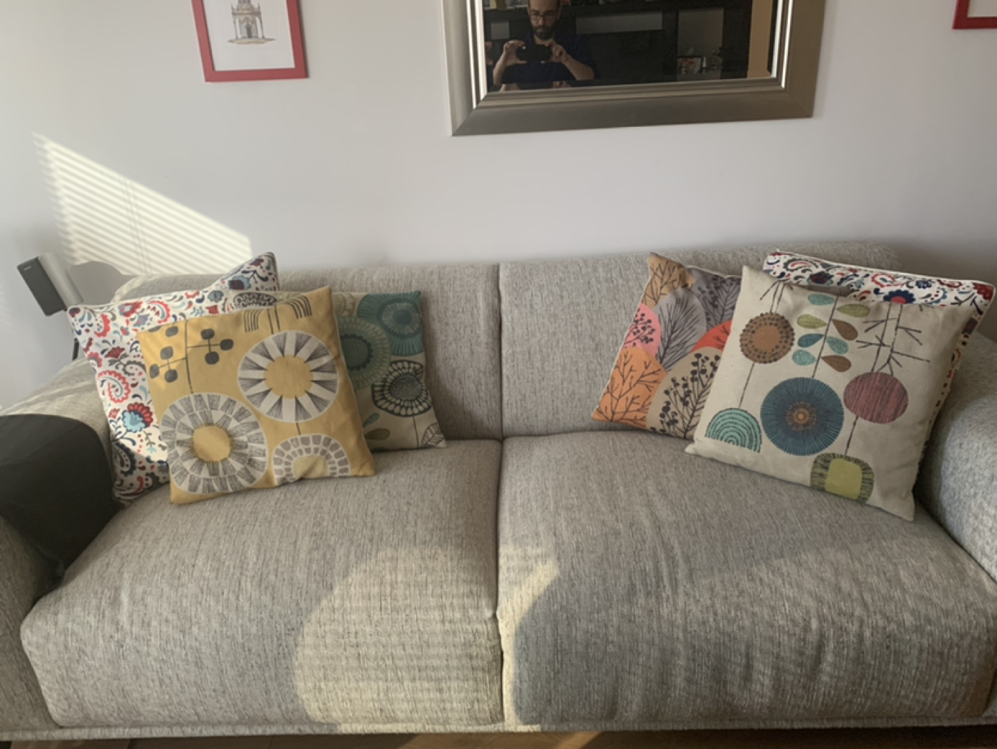 Article Volu vanilla cream sofa