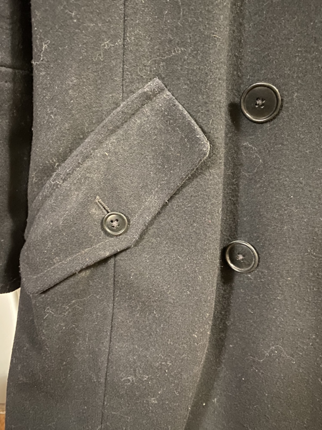 Club Monaco: Gorgeous Double-breasted Black Wool Coat - photo 3