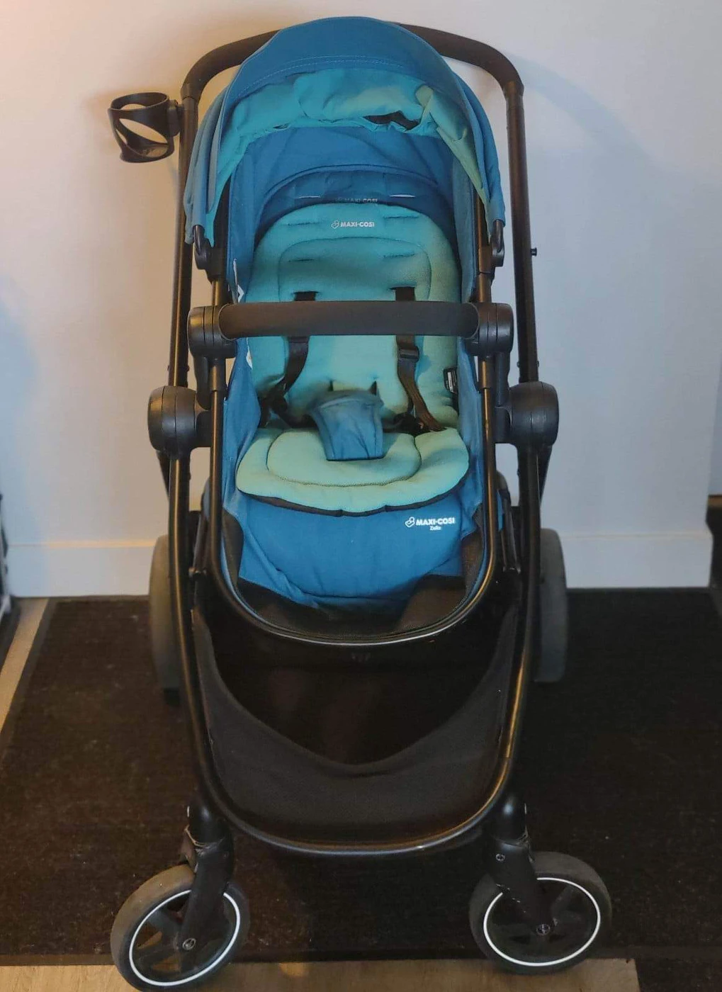 Maxi Cosi Zelia Travel System Stroller & Mico 30 Car Seat