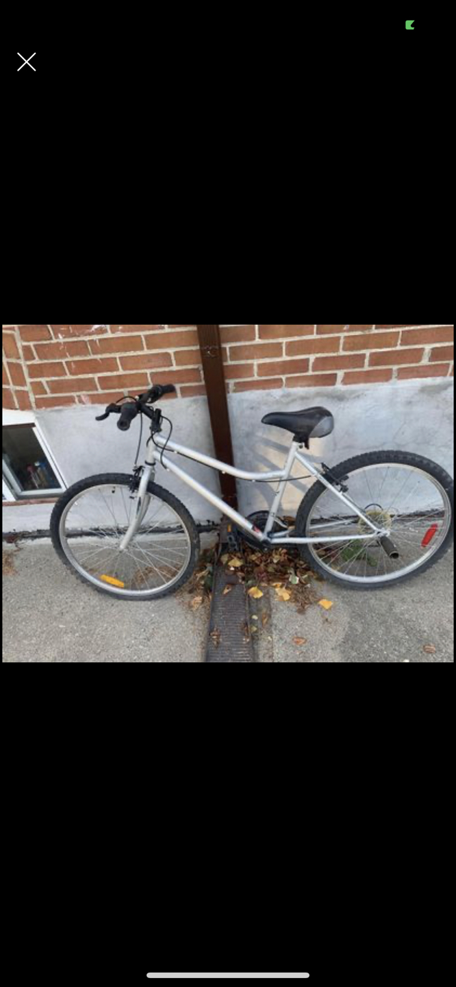 Urban trail bicycle bike cycle