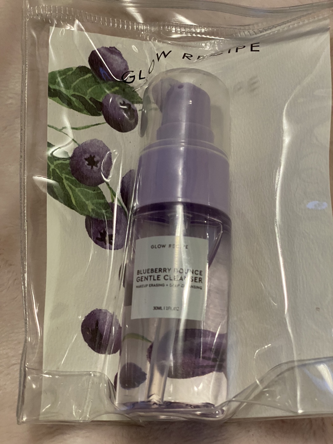 Glow recipe blueberry bounce gentle cleanser thumbnail