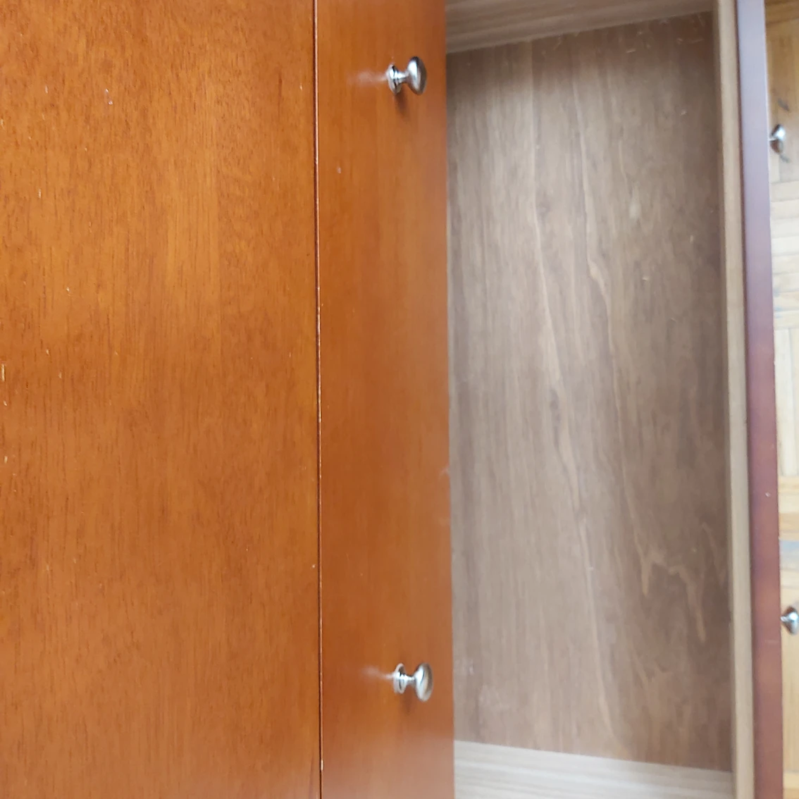Wooder Dresser