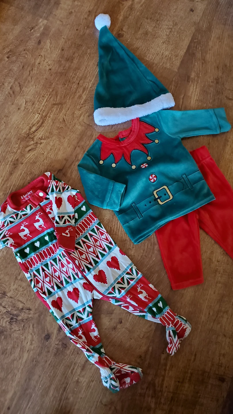 Cute Christmas Outfits 0-3 Months thumbnail
