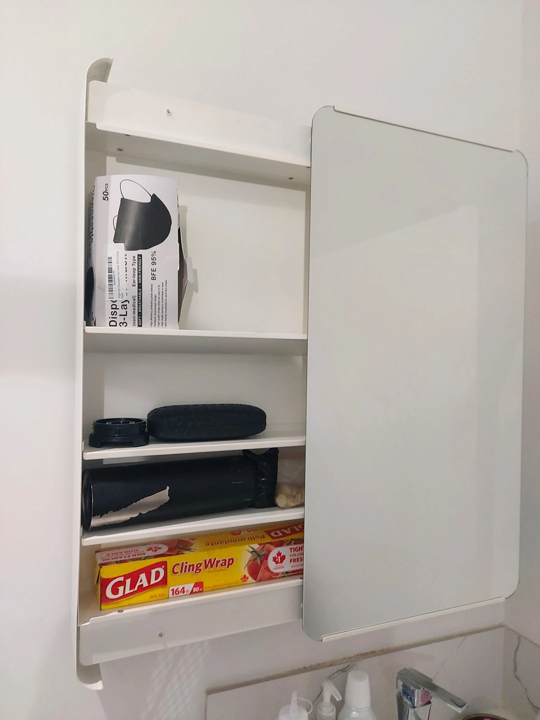 Ikea bathroom drug cabinet with mirror - photo 4
