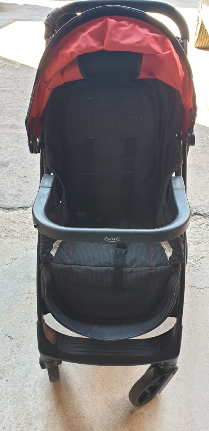 Baby Car Seat & Stroller - photo 3