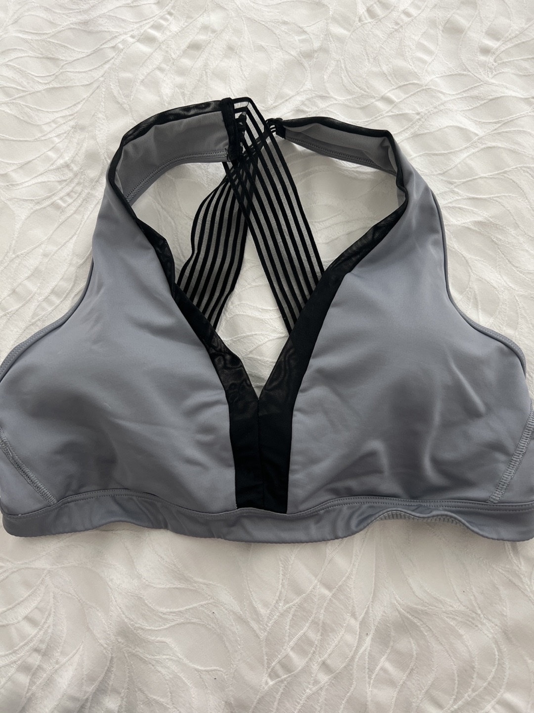 NWOT Grey/Black Victoria Secret SPORT bra - Medium thumbnail