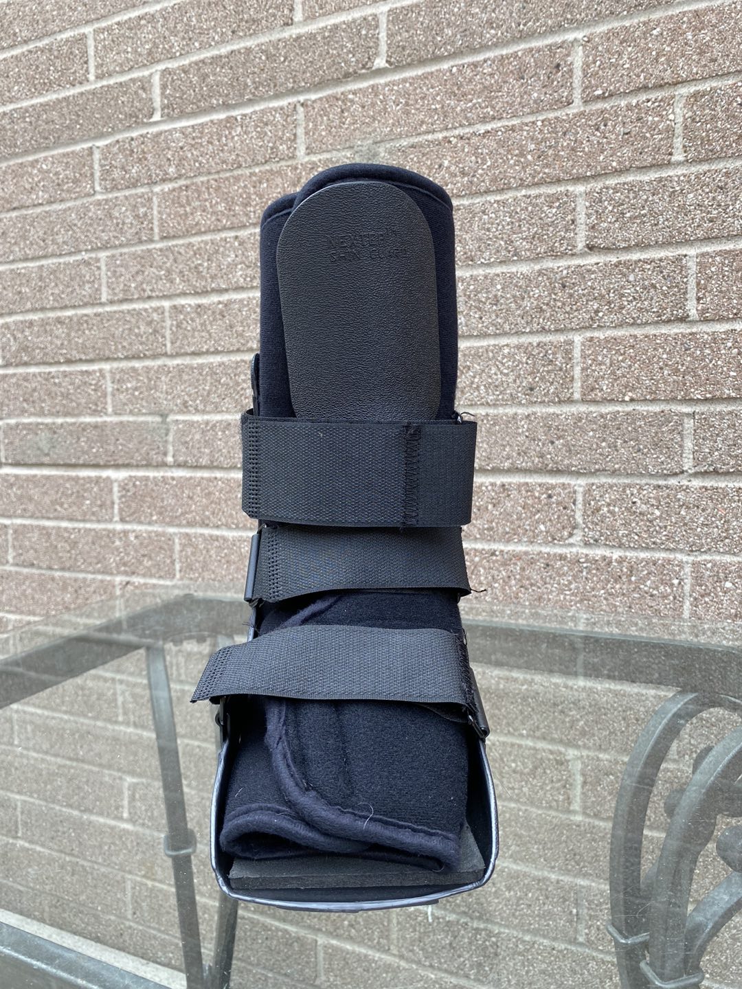 Orthopedic walking Boot (left foot) S/M image indicator(2)