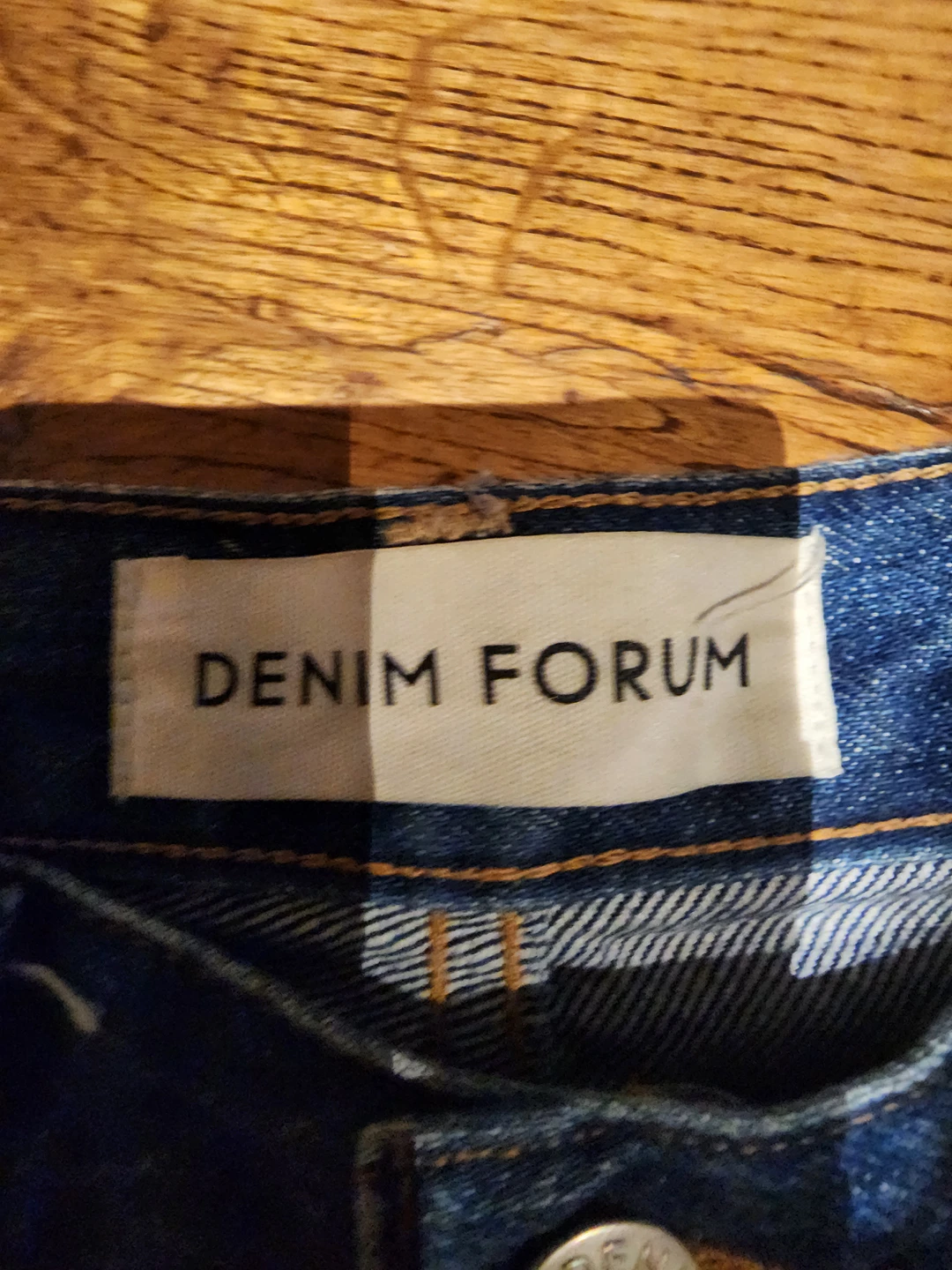 Denim Forum Jeans image indicator(3)