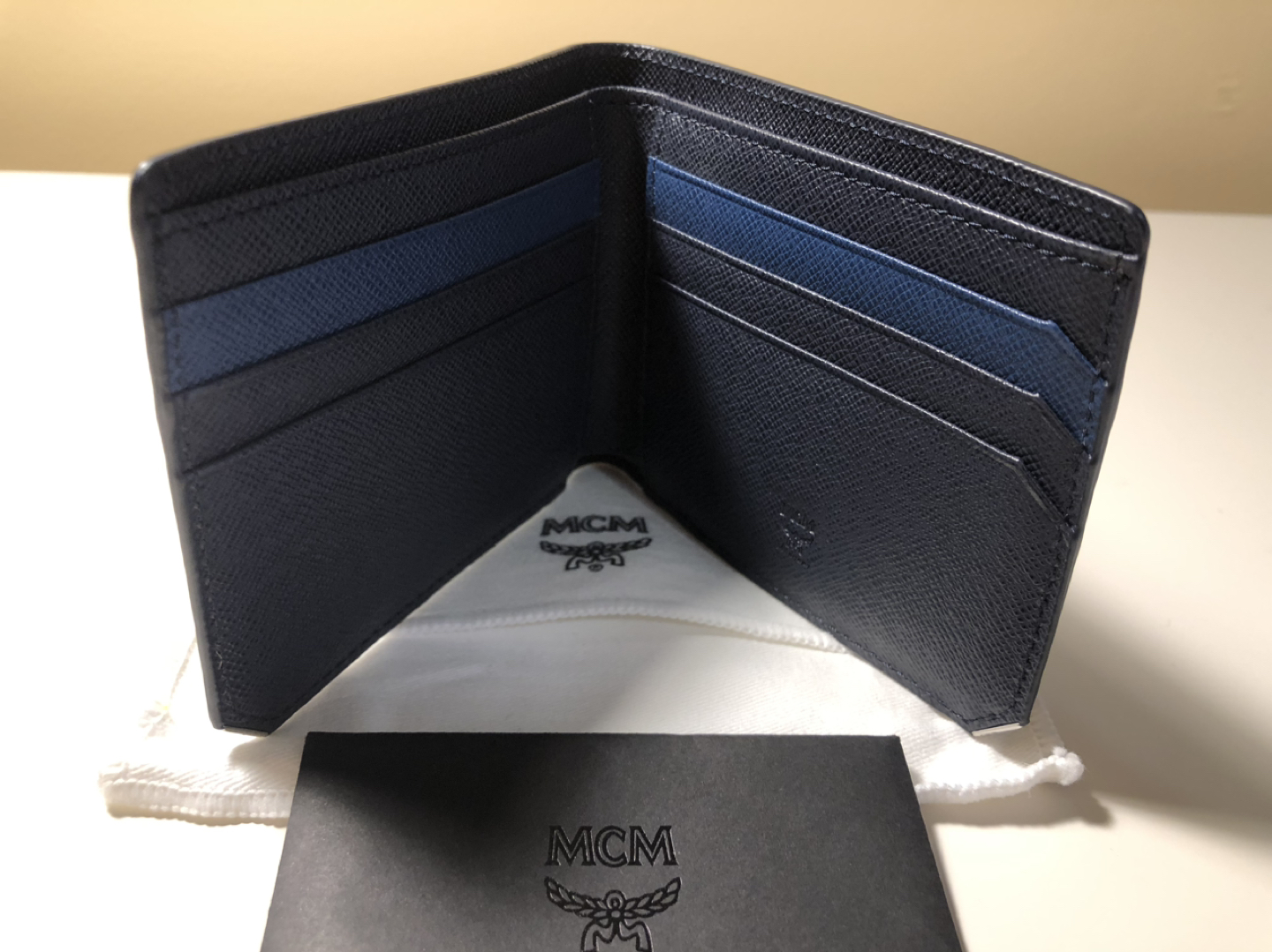 MCM) New Bric Bifold Wallet - photo 3