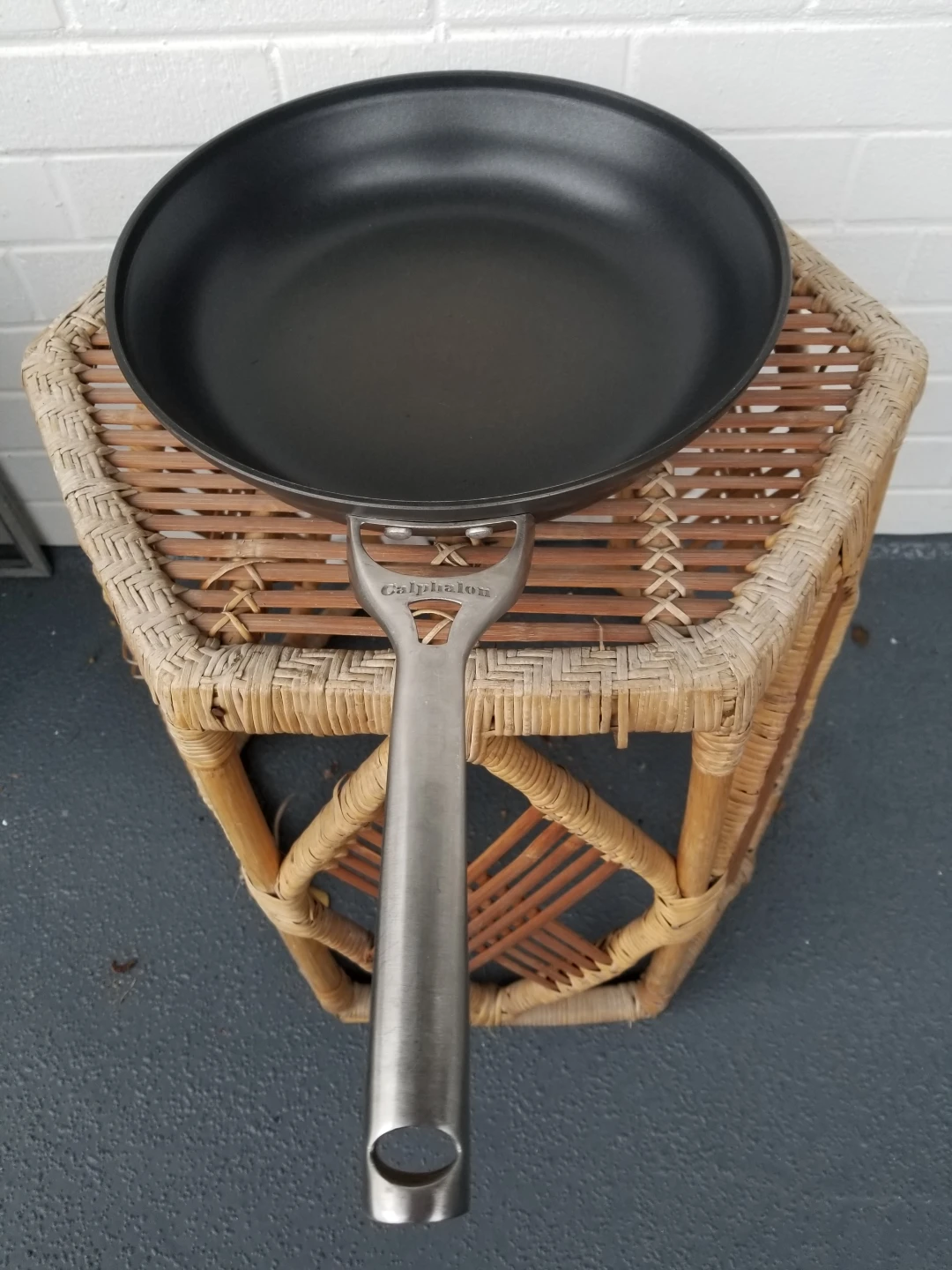 CALPHALON NON-STICK FRYING PAN ~ 12" thumbnail