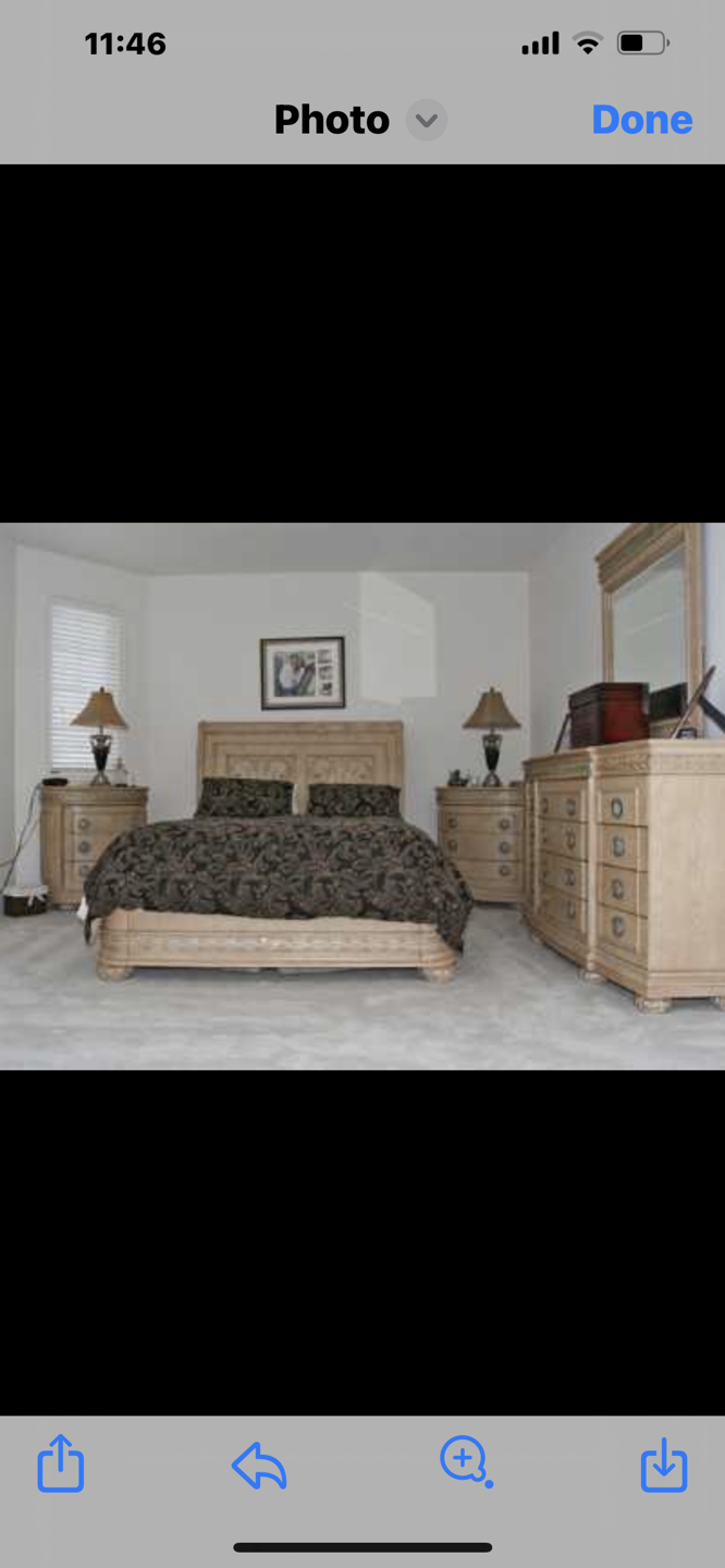 Pulaski Bedroom Set