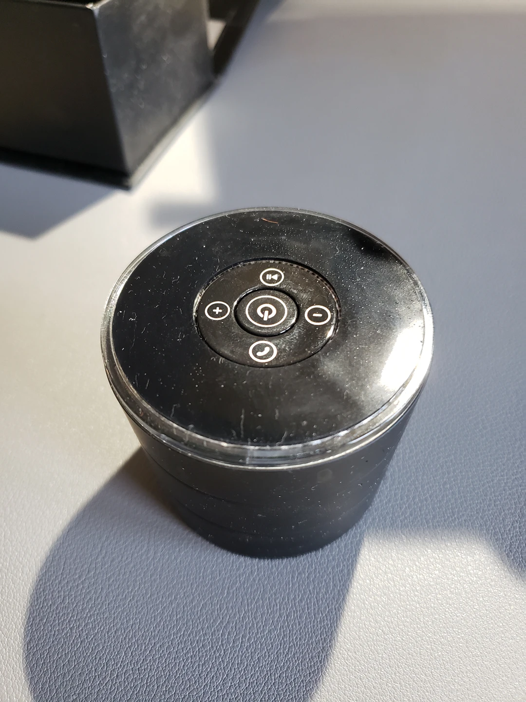 Protable Bluetooth MIC Speaker (outdoor/indoor) - photo 3