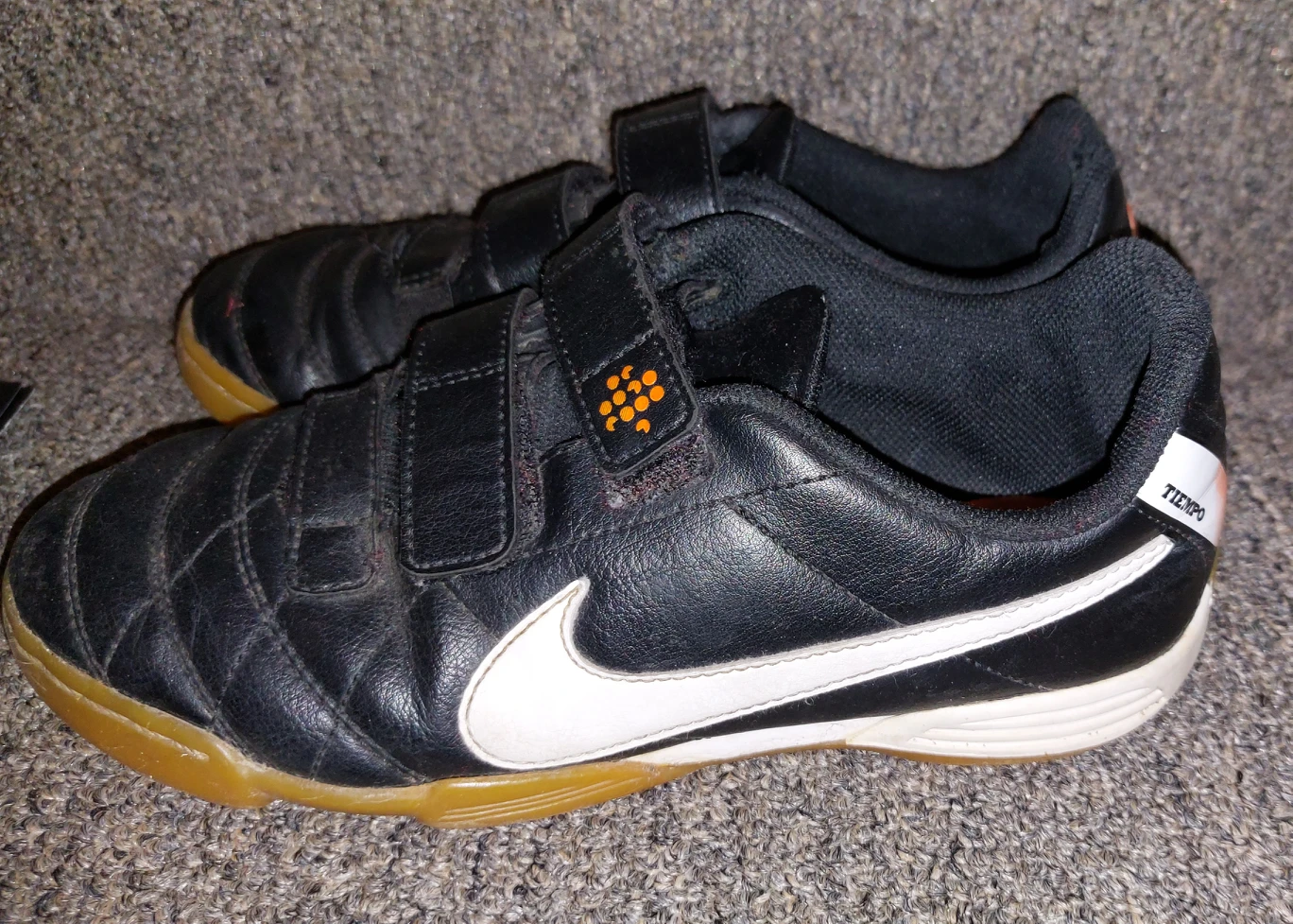 New/Like New Kids Boys Unisex Sneakers Sandals Size 2-3 image indicator(2)