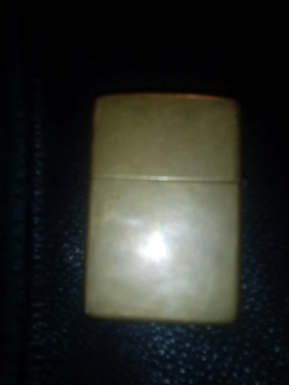 Brass/Gold colored 2000 Zippo brand lighter XVI - photo 3