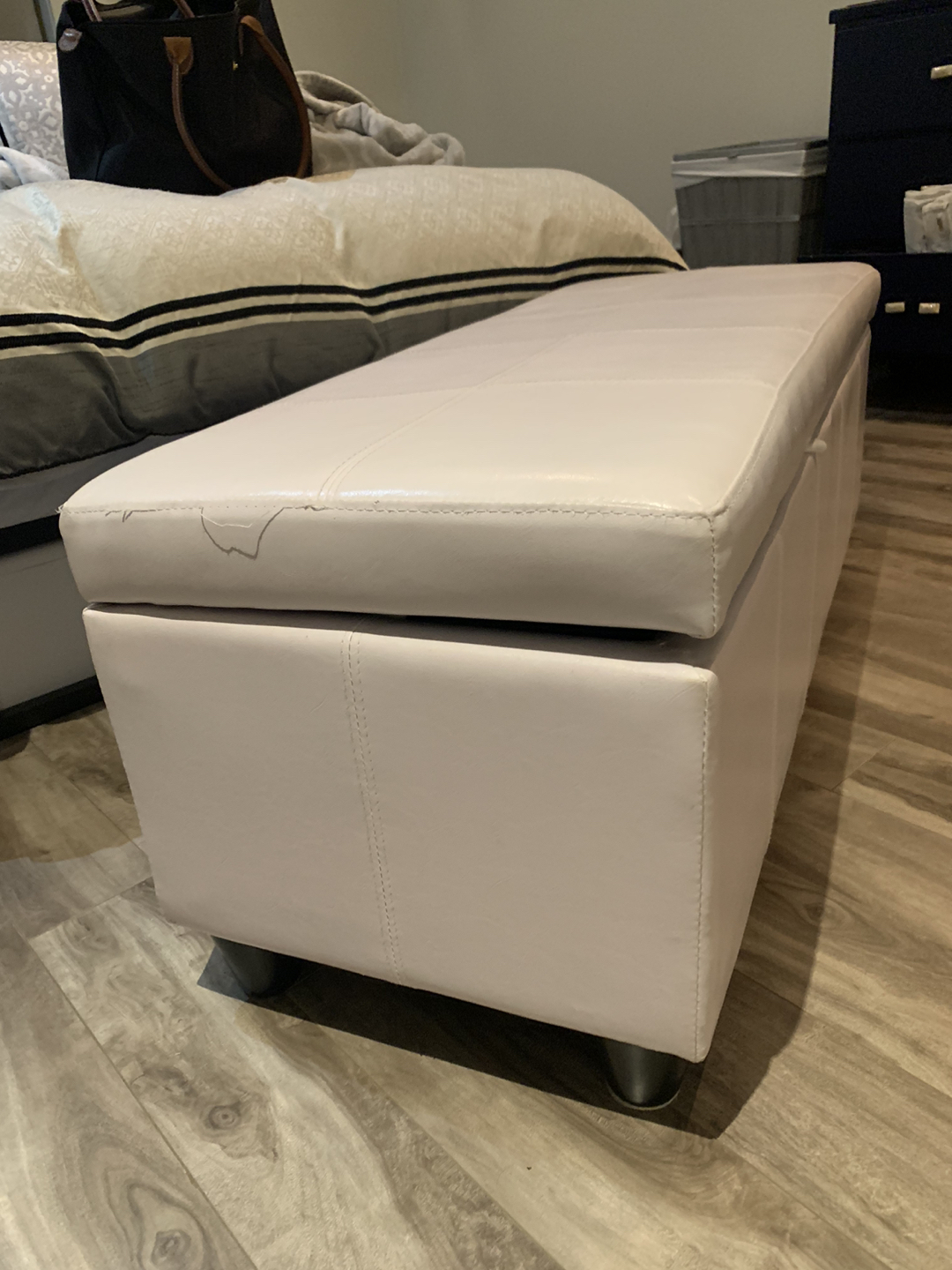 White ottoman with storage - photo 2