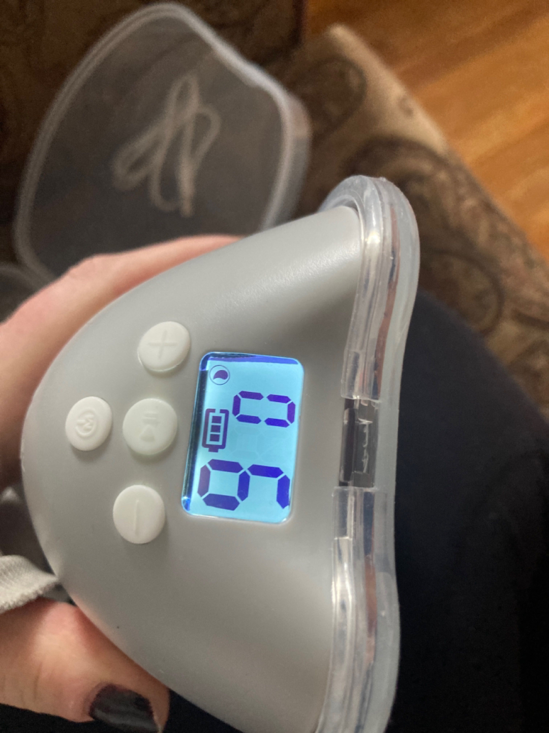 Bella baby portable breast pump