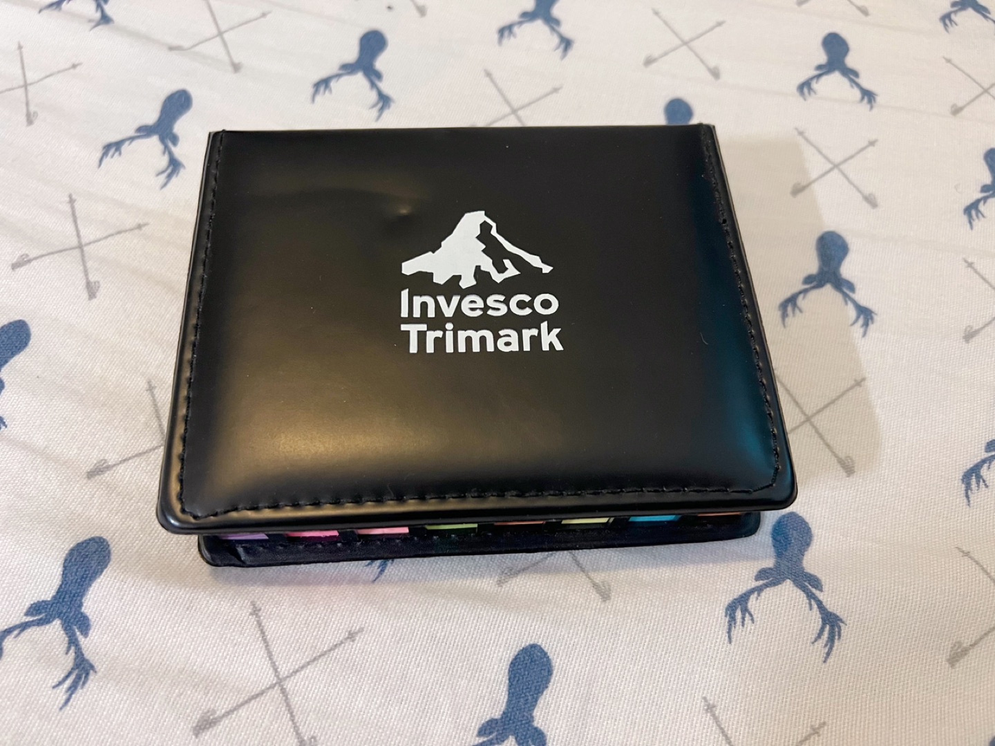 Index Sticky Notes with box of Invesco Logo NEW image indicator(3)