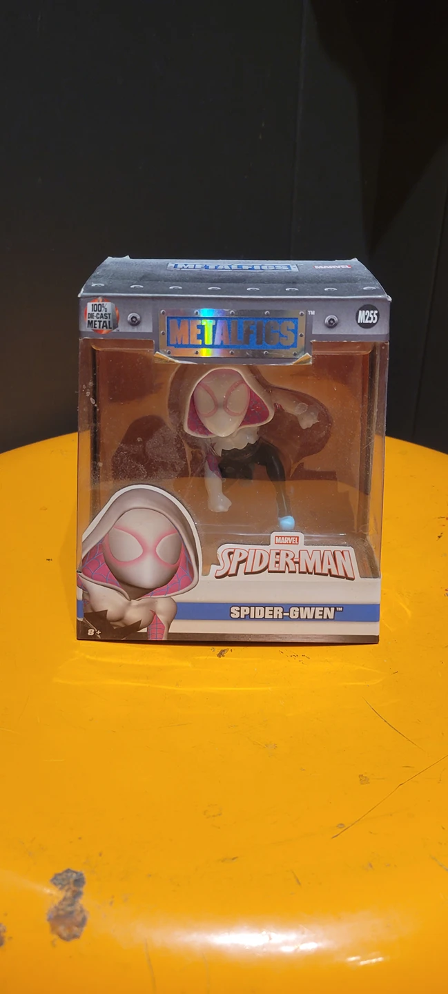 Spider-Gwen Metalfigs thumbnail