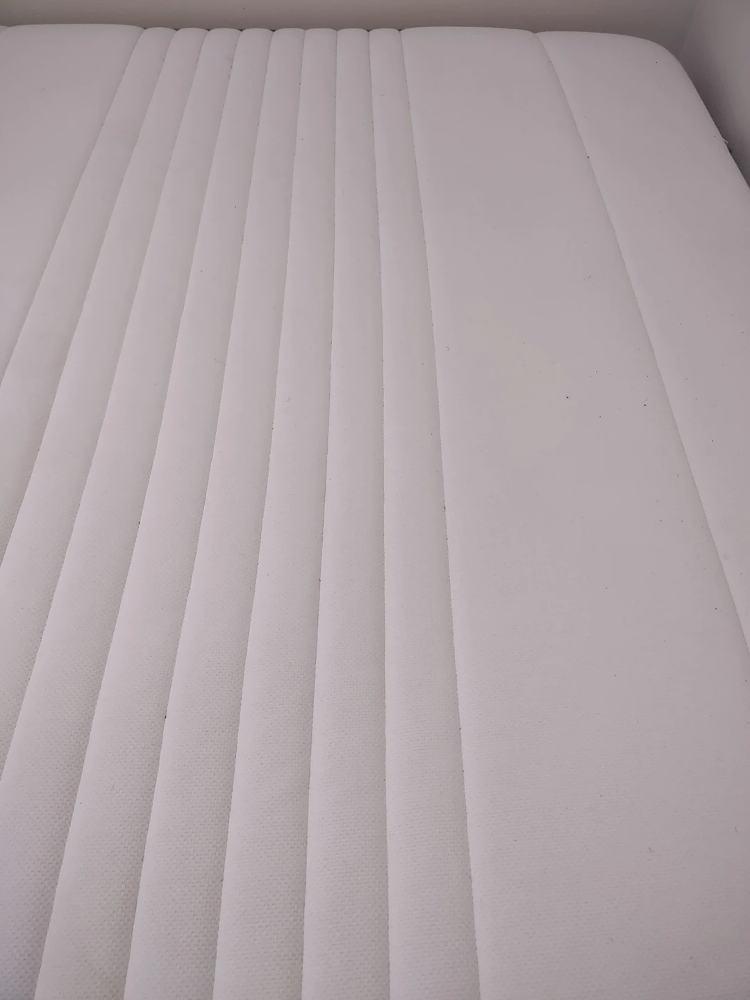 IKEA Queen mattress/metal queen bedframe - photo 3