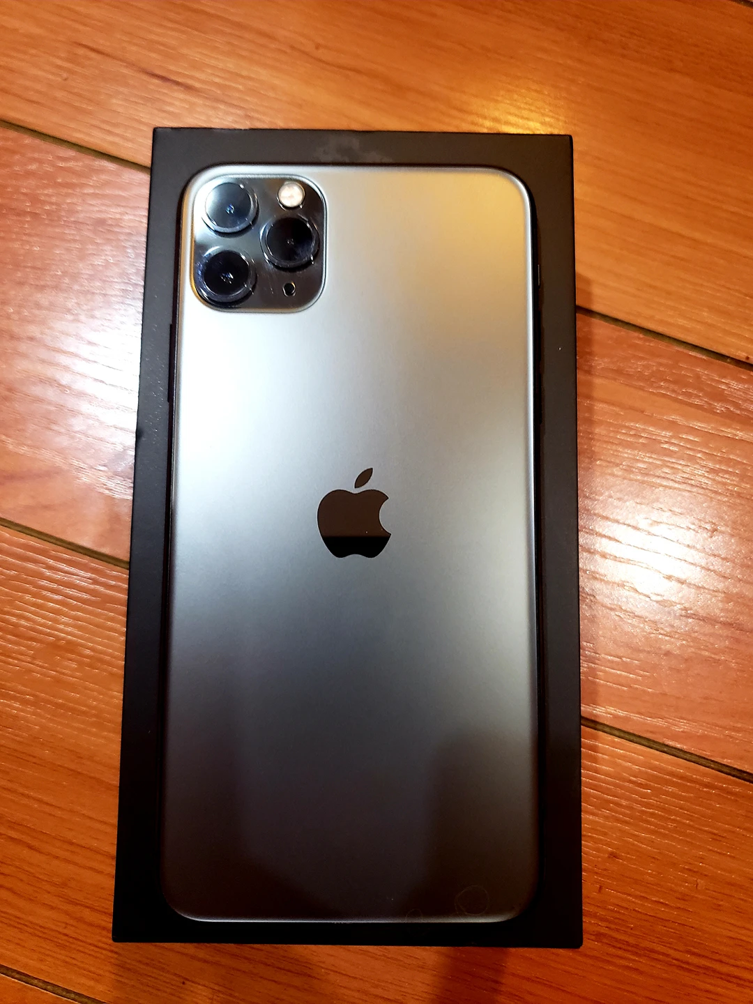 iphone 11 pro max 64 gb black - photo 5