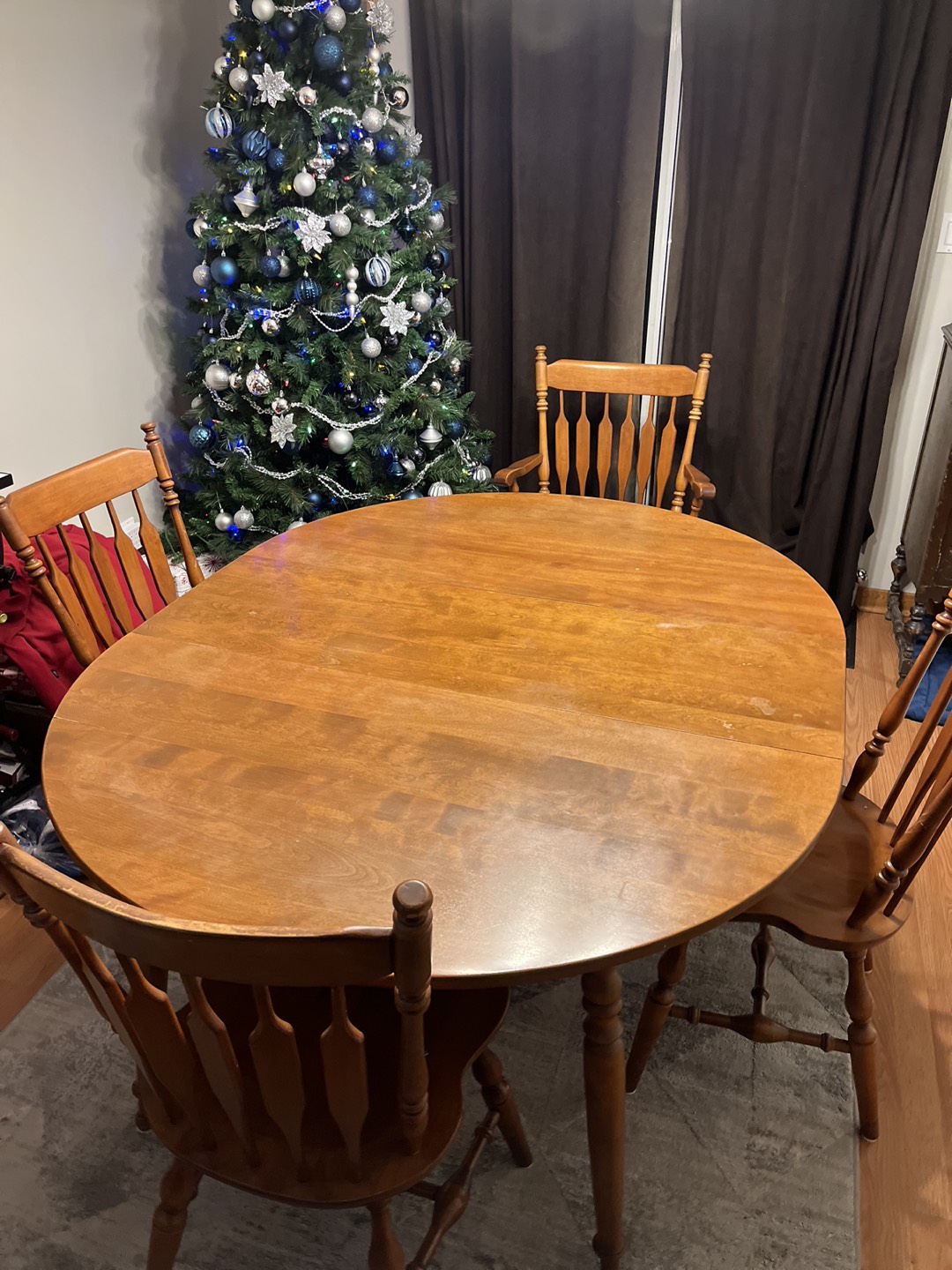 Dining room set with Buffet Hutch $300 - photo 4