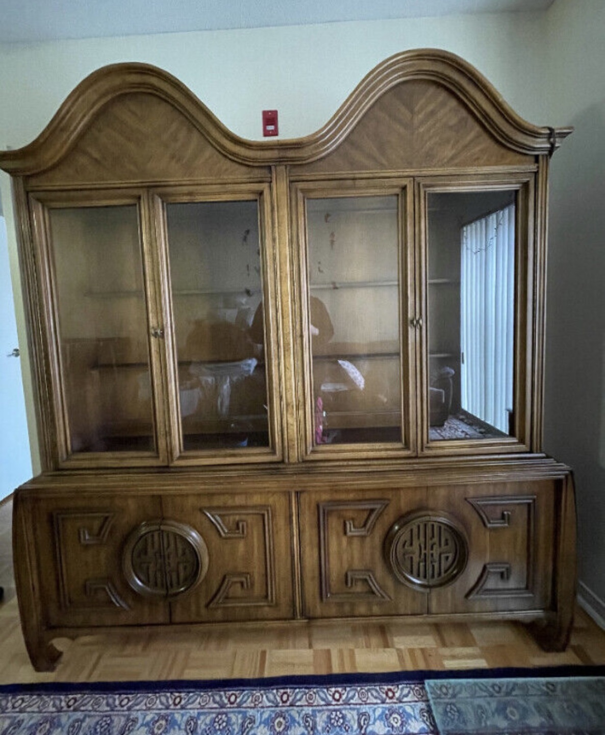 Vintage Wooden Hutch / Display Cabinet