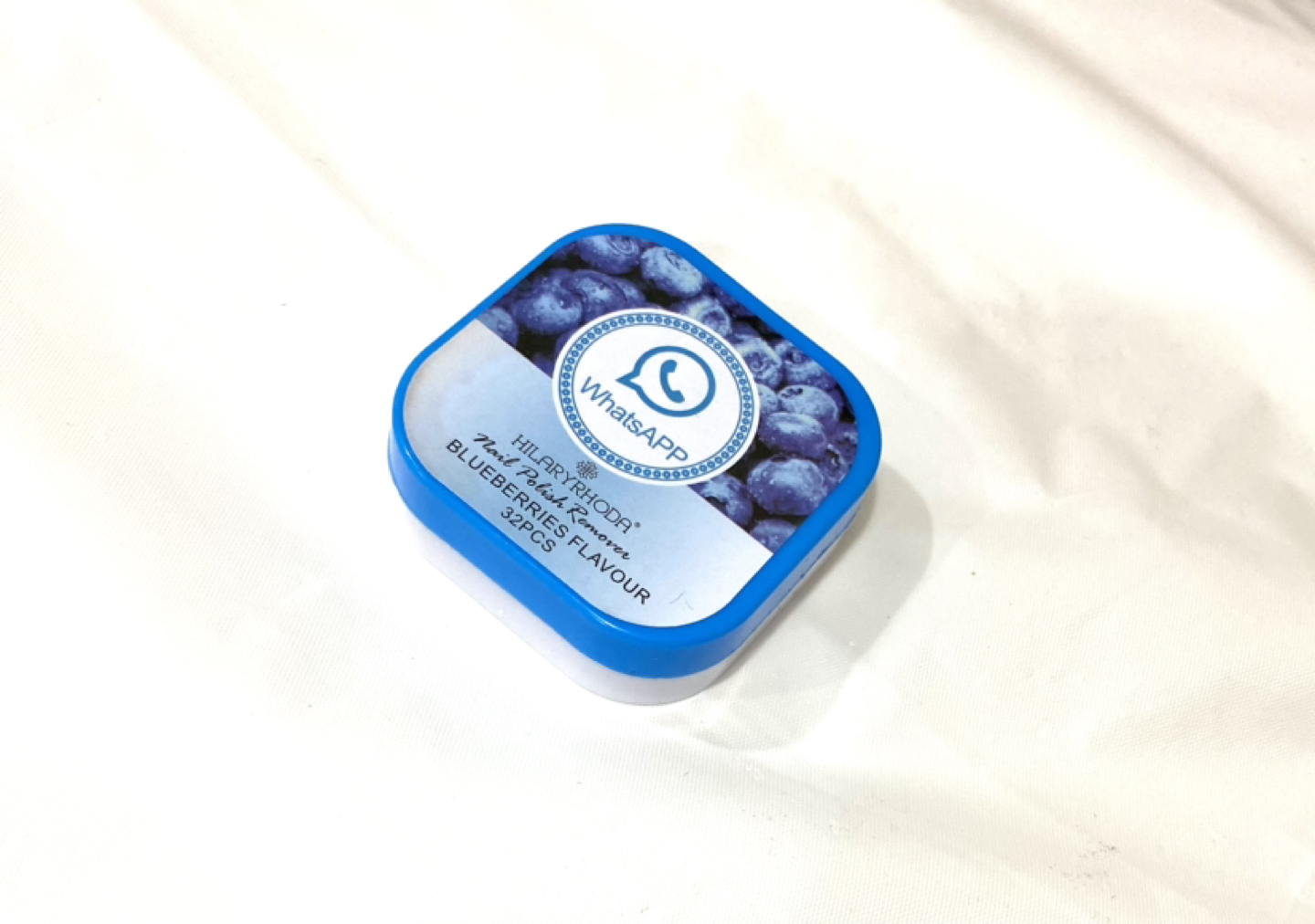 Nail polish remover - blueberry flavoured thumbnail