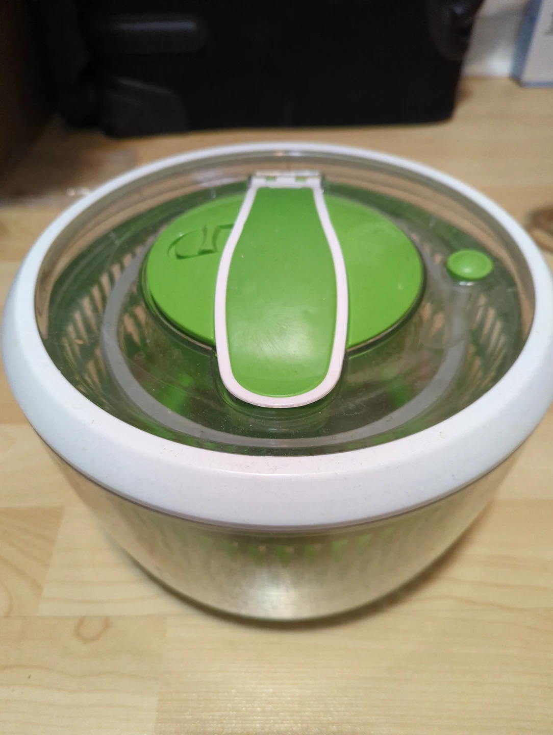 Large salad spinner from Kitchen stuff plus thumbnail