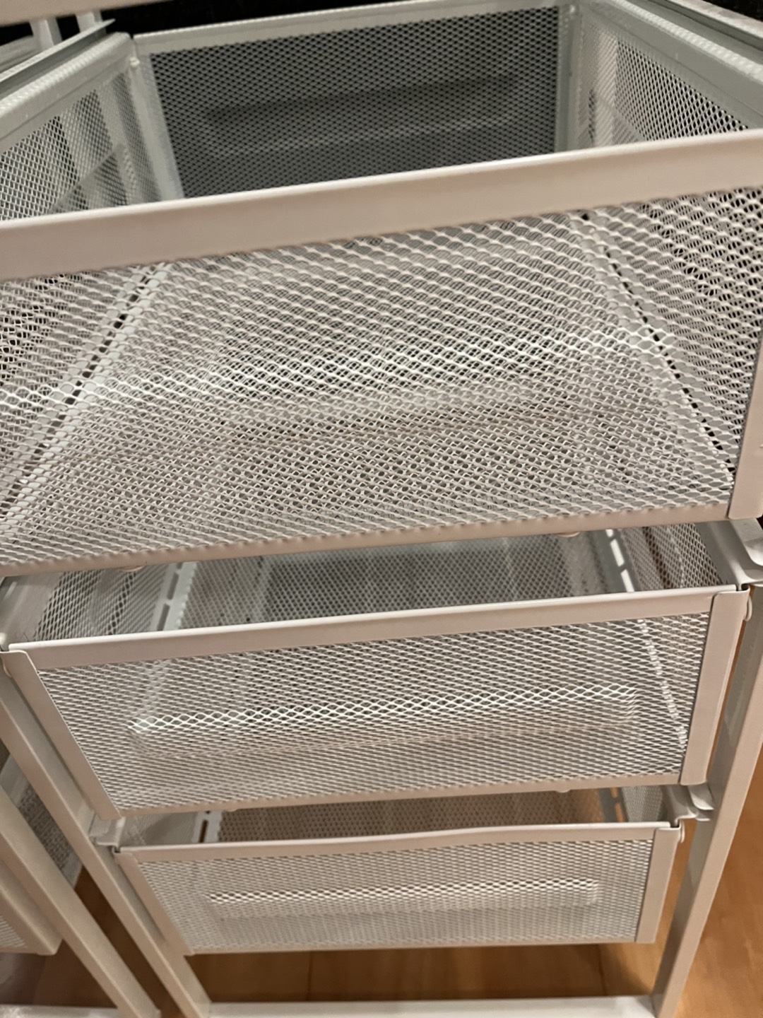 Ikea drawer units Lennart - photo 2
