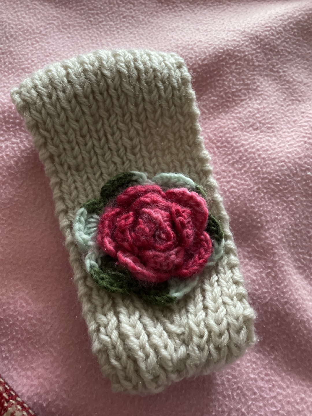 Beautiful and warm scarf with bonus headband like new image indicator(4)